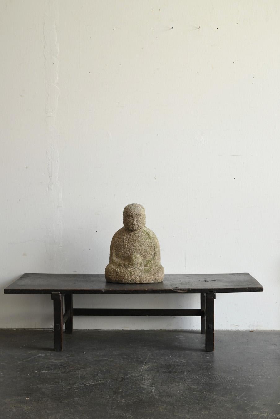 Stone Buddha from the Edo period in Japan/1750-1850/Garden ornaments 7