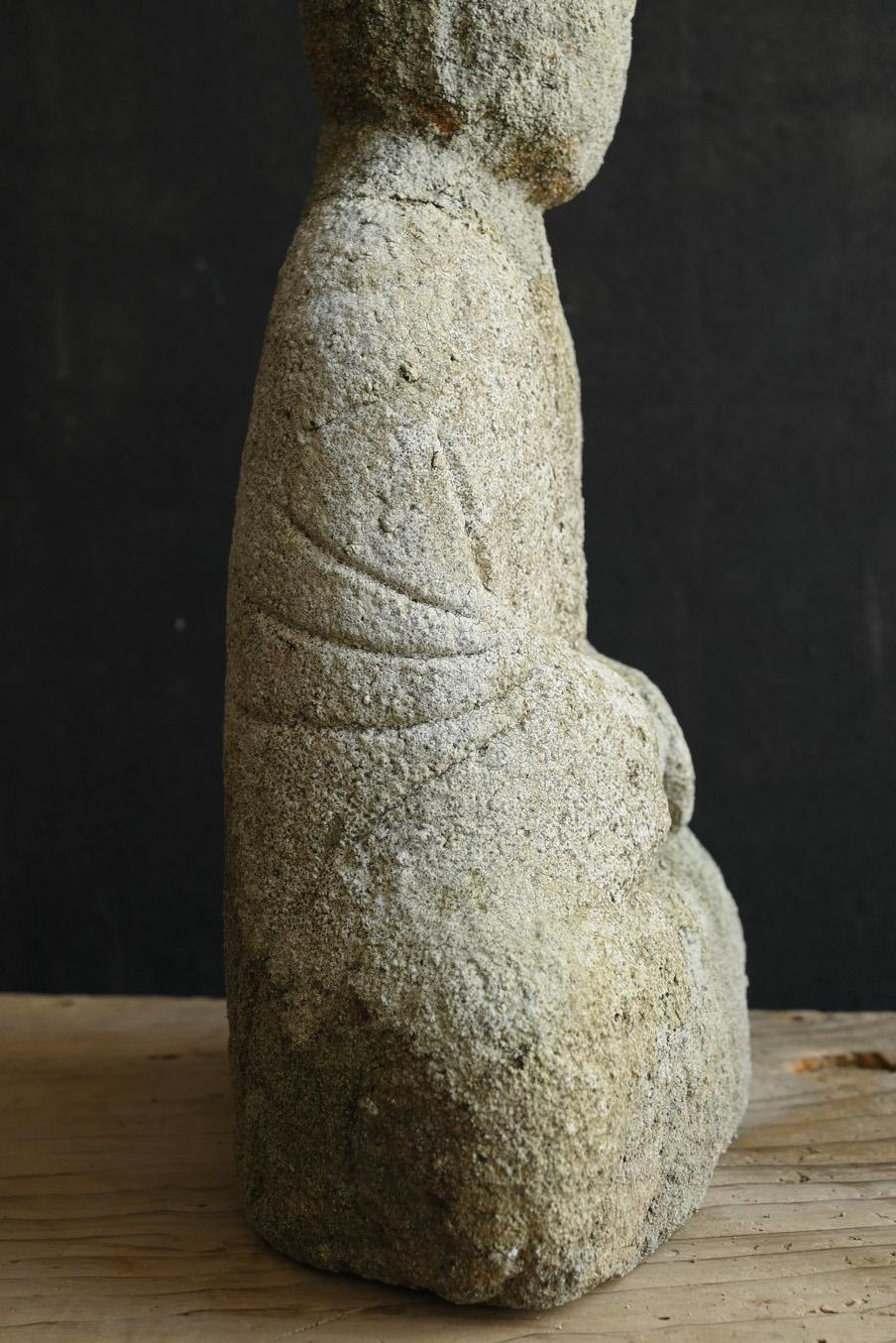 Buddha di pietra del periodo Edo nella Prefettura di Niigata, Giappone / 17-19° secolo in vendita 4