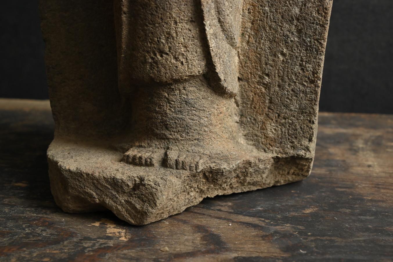 Stone Buddha of the Edo Period in Japan/1700-1850/Jizo Bodhisattva 1