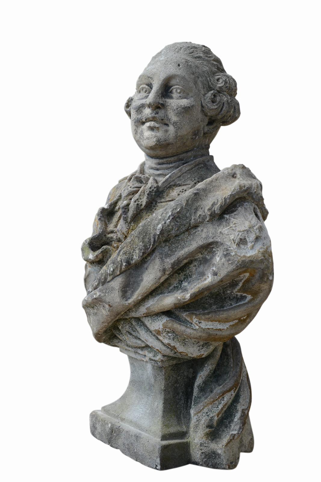 Dating from the 18th century, stone bust depicting Louis XVI. It is a bust mounted on a square base pedestal. Louis XVI is represented surrounded by a large draped antique giving a majestic effect to the bust, recalling its royal function. The king