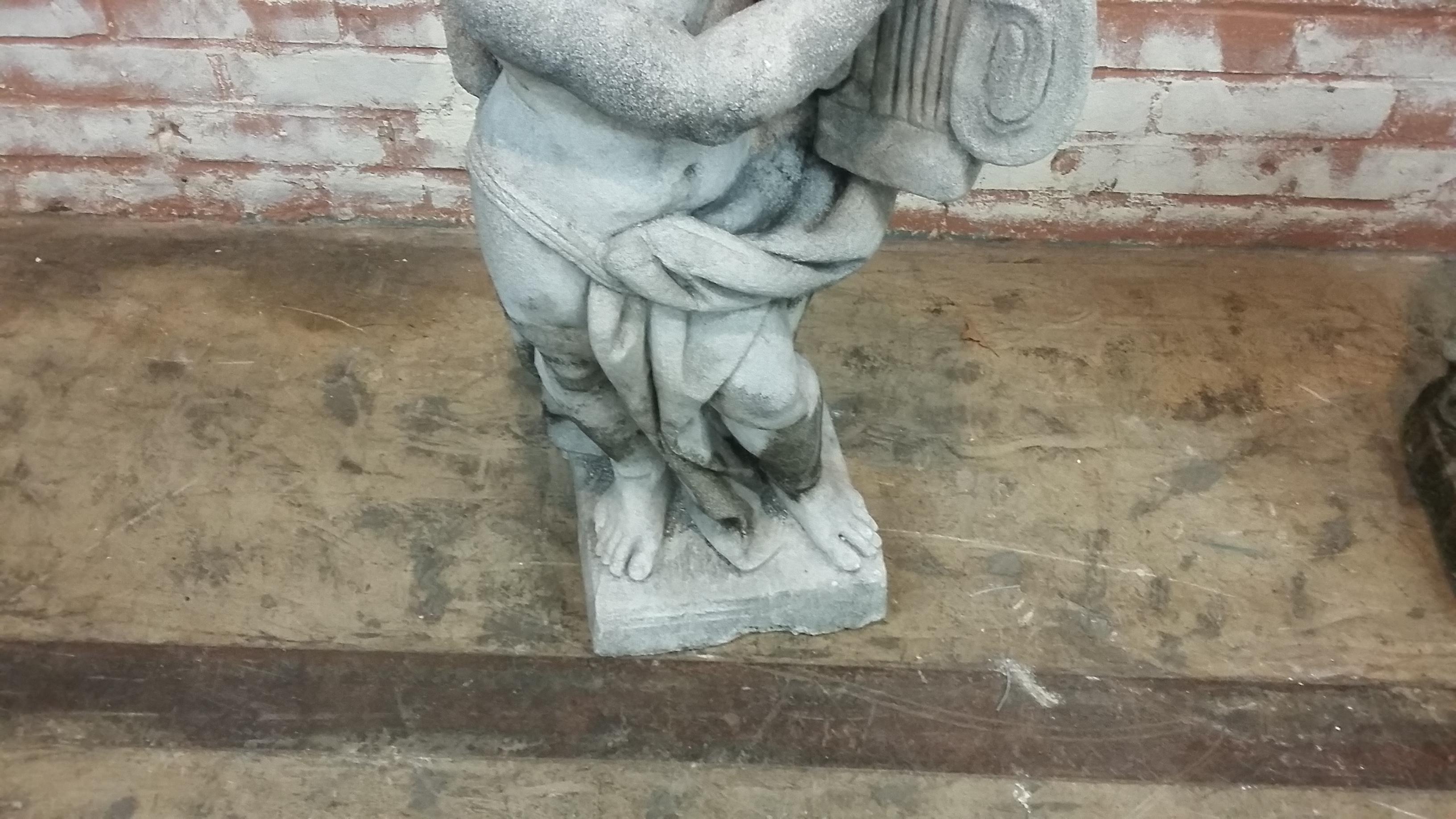 Stein Cherub Statue (Englisch)