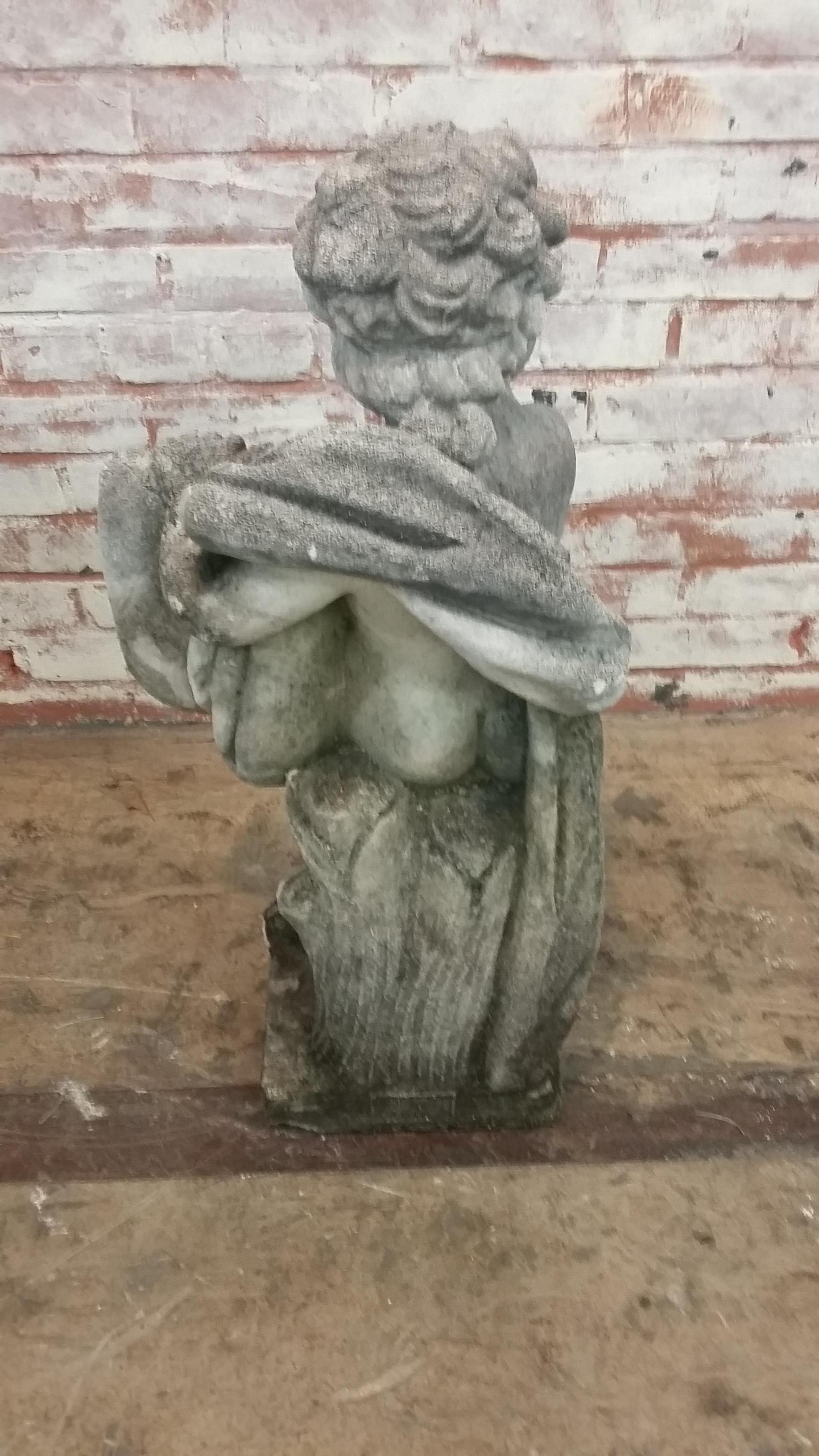 Stone Cherub Statue In Good Condition For Sale In Stamford, CT