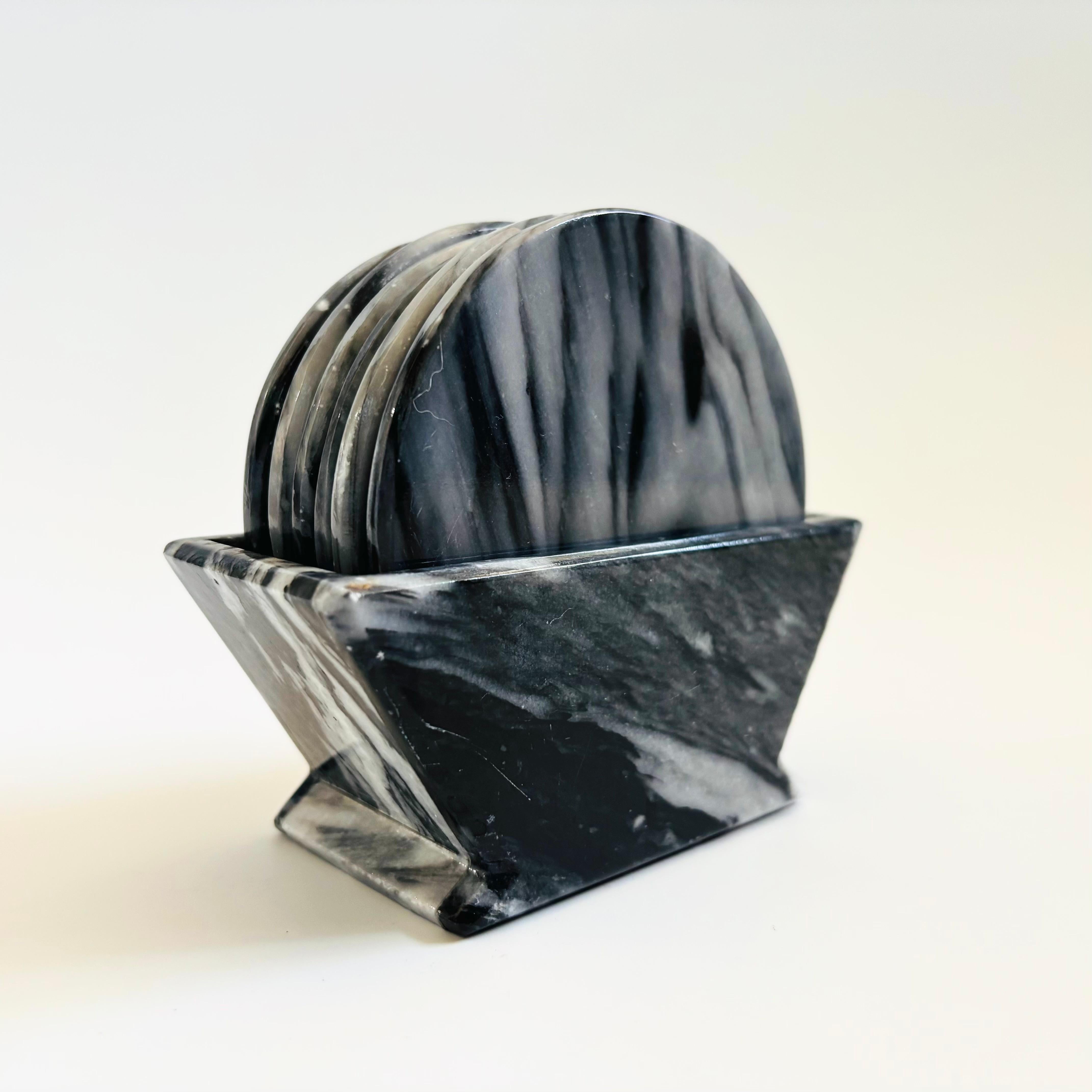 Stone Coaster Set - Set of 6 Coasters in Holder im Zustand „Gut“ im Angebot in Fairfield, CA