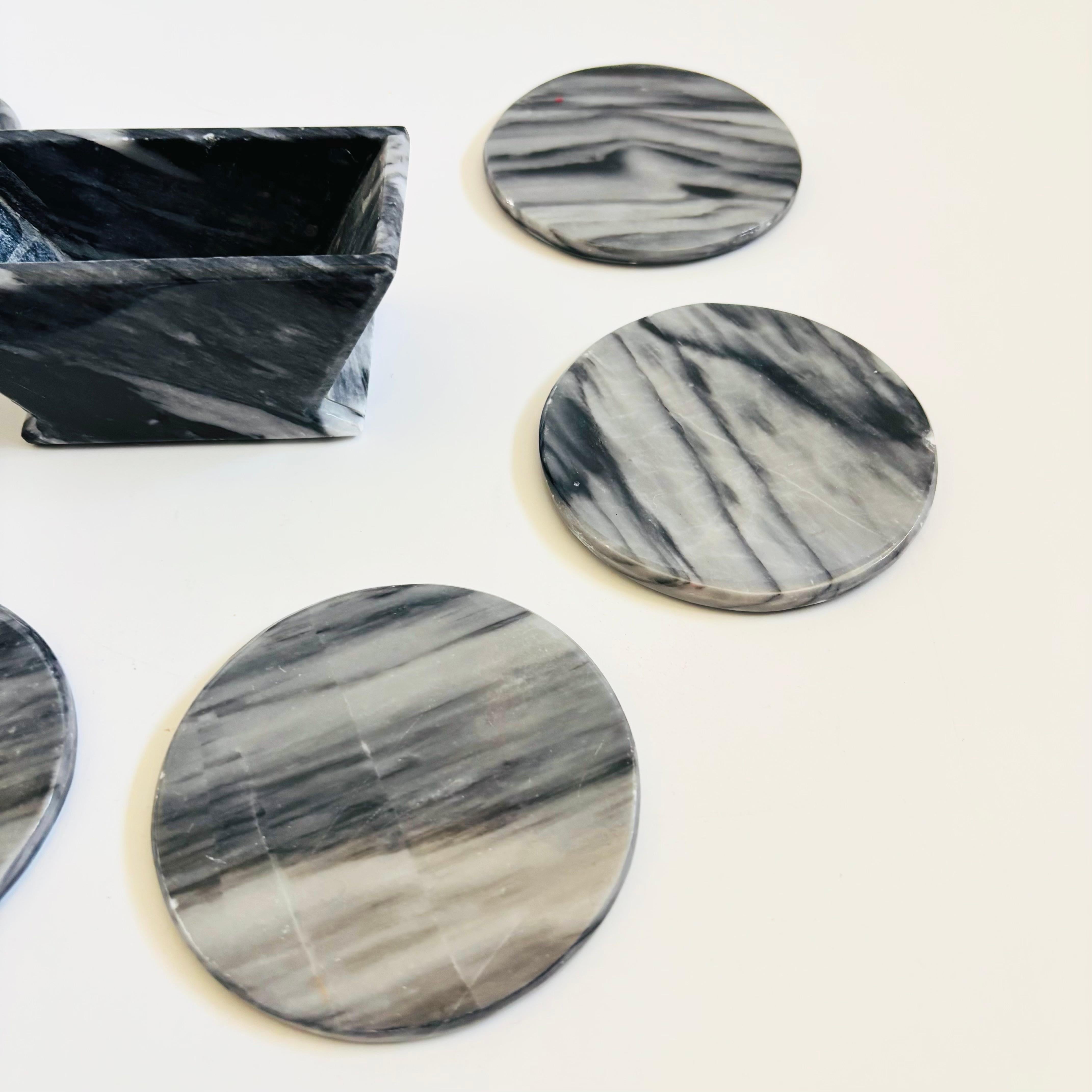 Stone Coaster Set - Set of 6 Coasters in Holder im Angebot 1