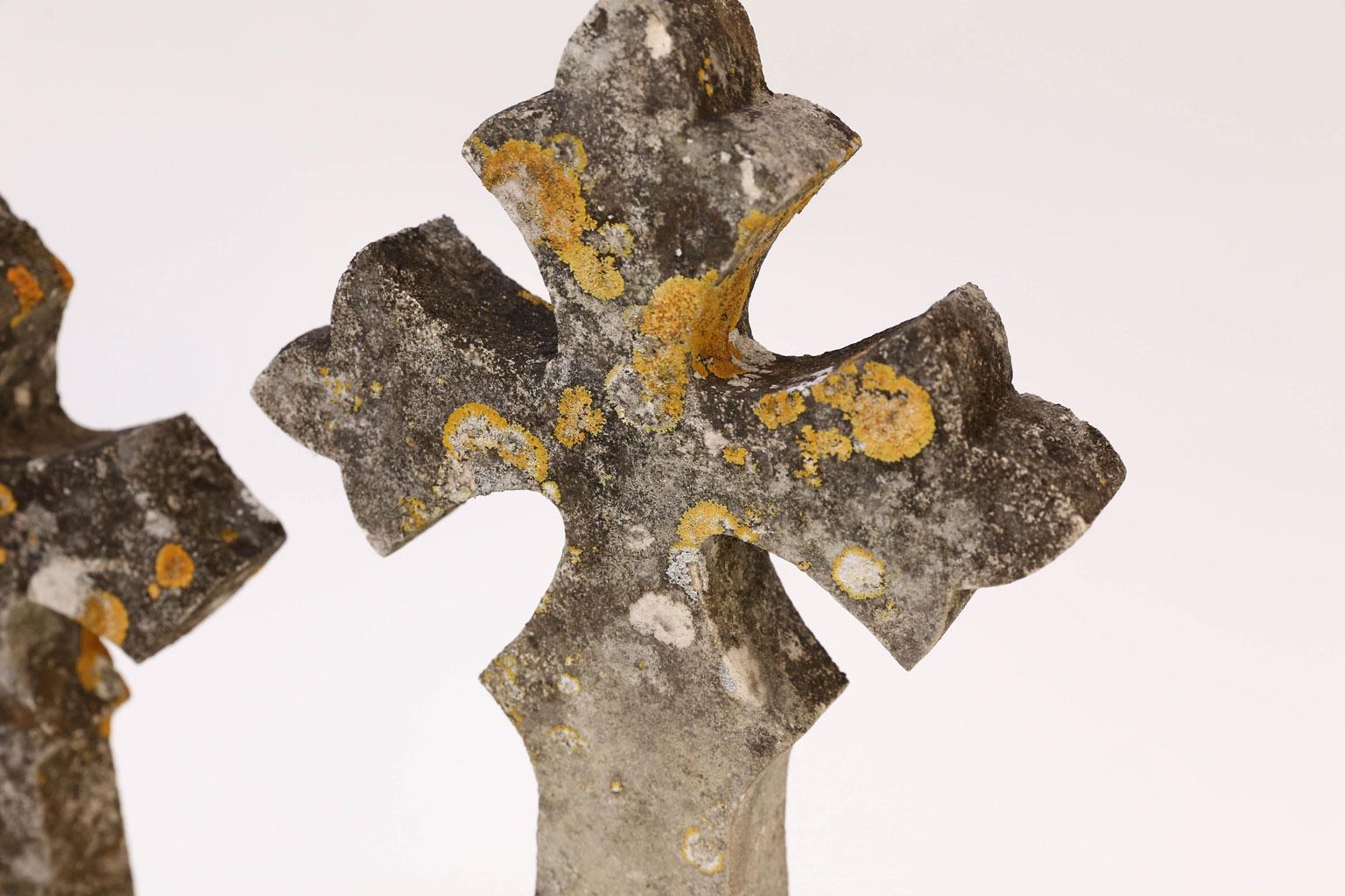 Stone Cross Mounted on Steel Stand In Good Condition In Houston, TX