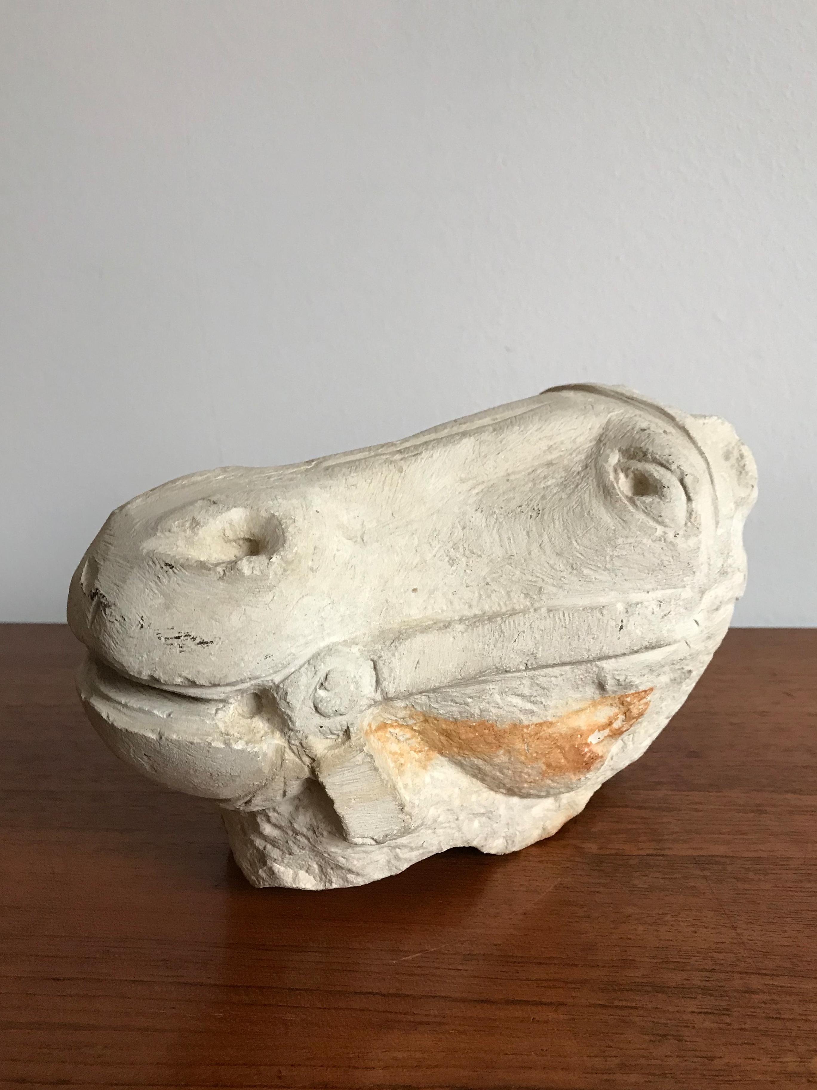 Stone Equestrian Sculpture Fragment, 13th-14th Century In Good Condition In Reggio Emilia, IT