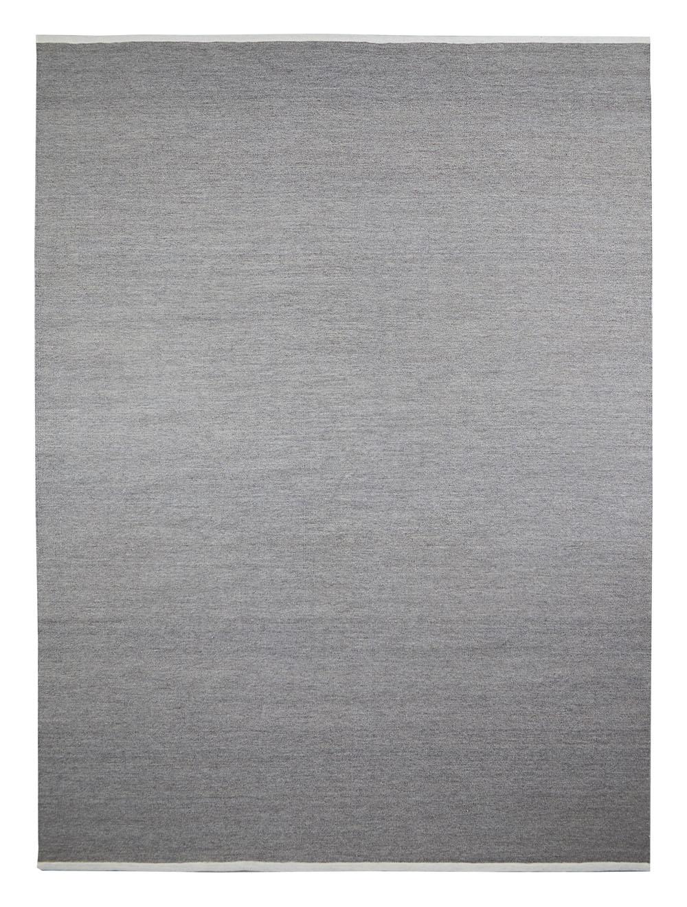 Alfombra Stone Escape Kelim de Massimo Copenhagen
Diseñado por Space Copenhagen
Tejido a mano
Materiales: 100% lana natural sin teñir.
Dimensiones: An 300 x Al 400 cm
Colores disponibles: Tiza, Tiza con Flecos, Beige Claro, Beige Claro con