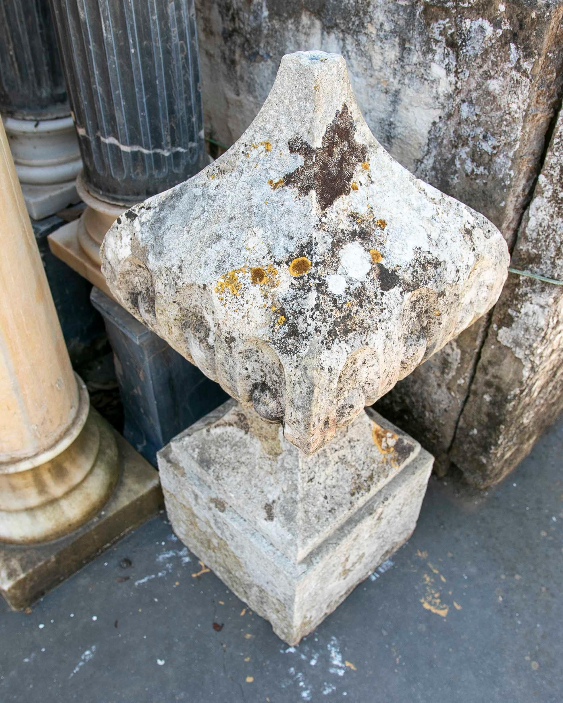 18th Century and Earlier Stone Finial with Gadrooned Decoration on top and Square Base For Sale