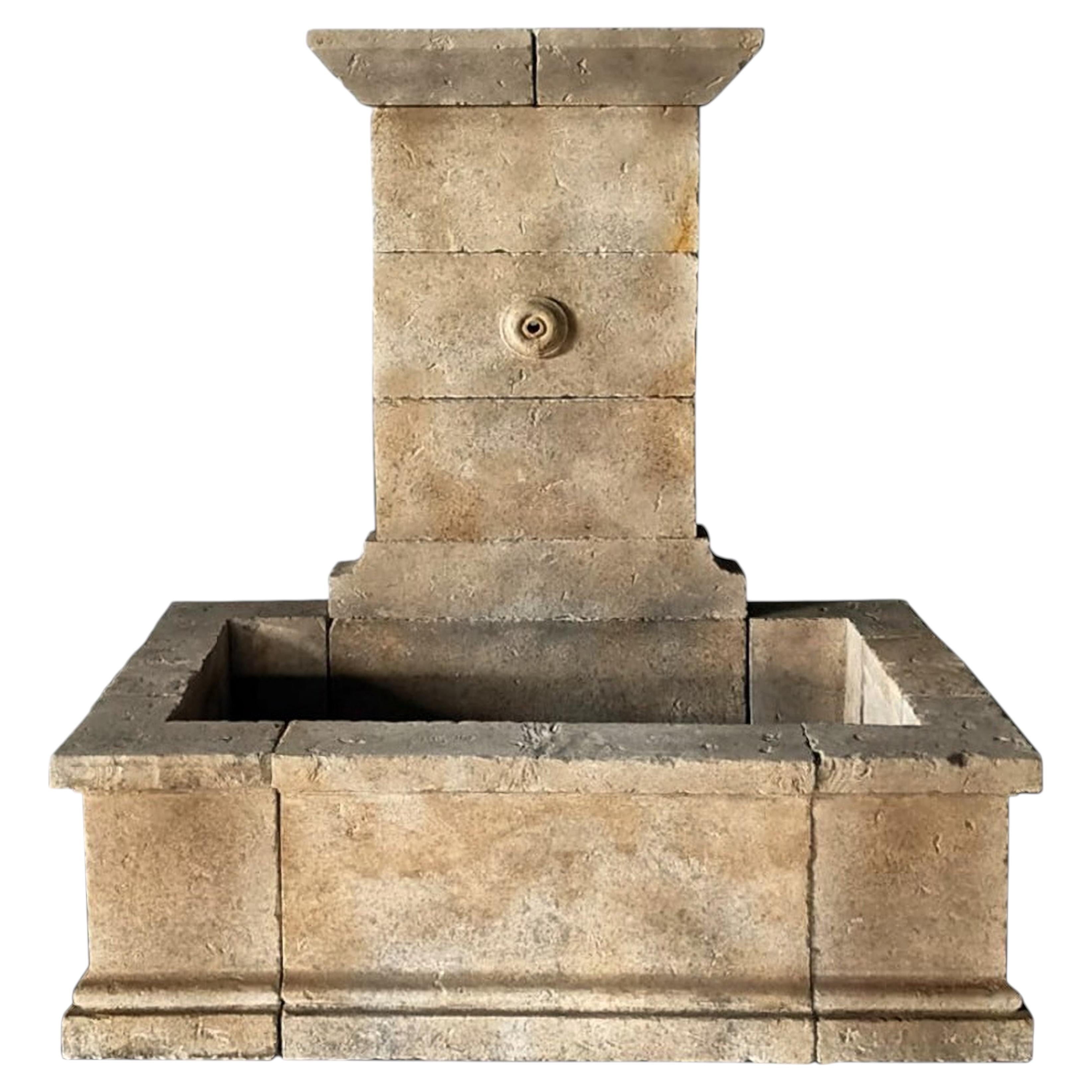 STONE FOUNTAIN H 180 CM ANCIENT OLD WASH 21st Century For Sale