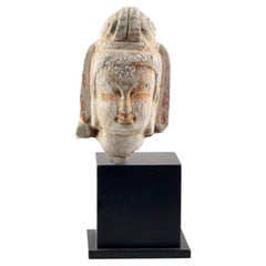 Cabeza de piedra de Bodhisattva, Dinastías Wei-Tang del Norte