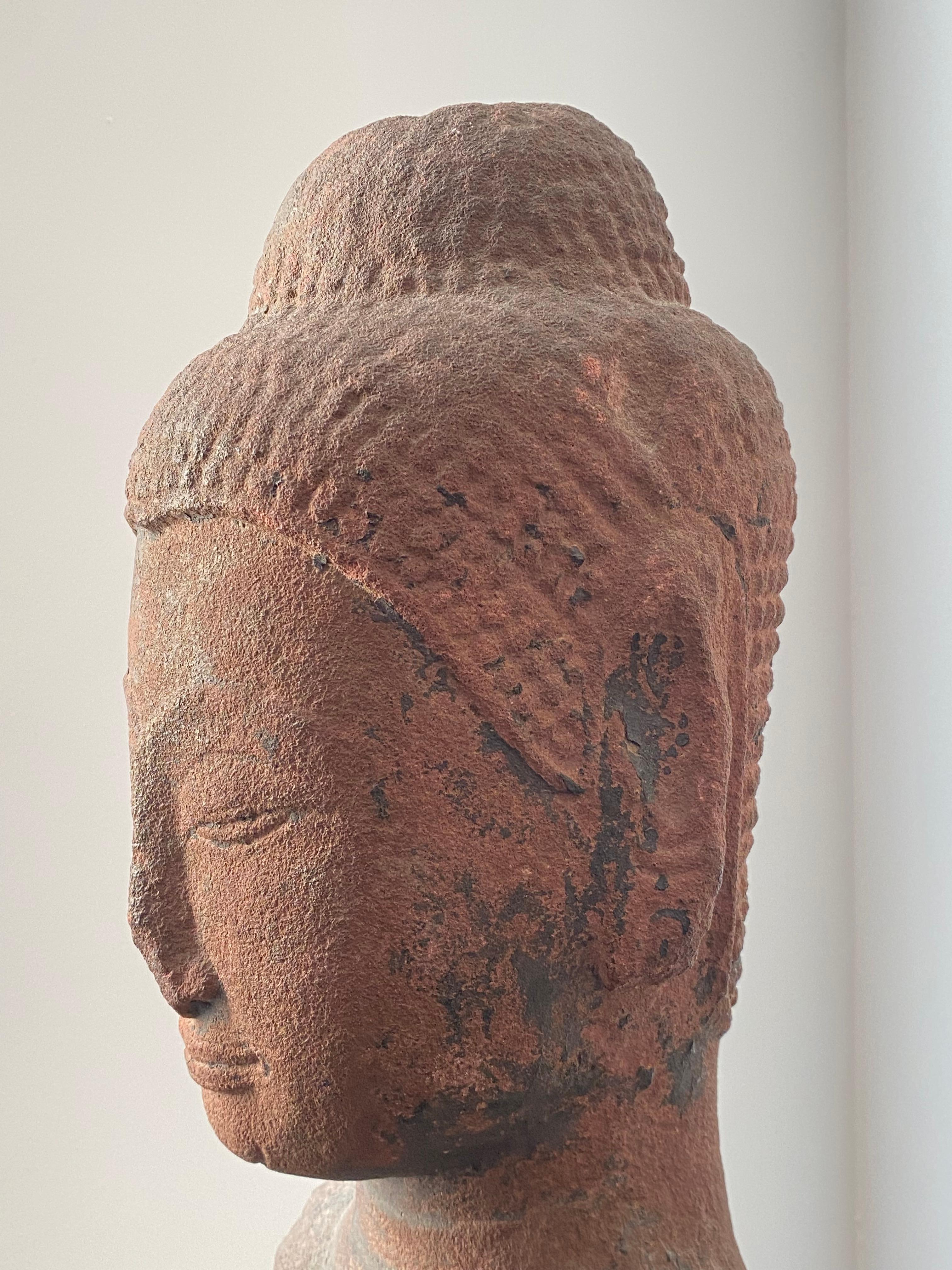 Stone Head of Buddha, 16th Century For Sale 8