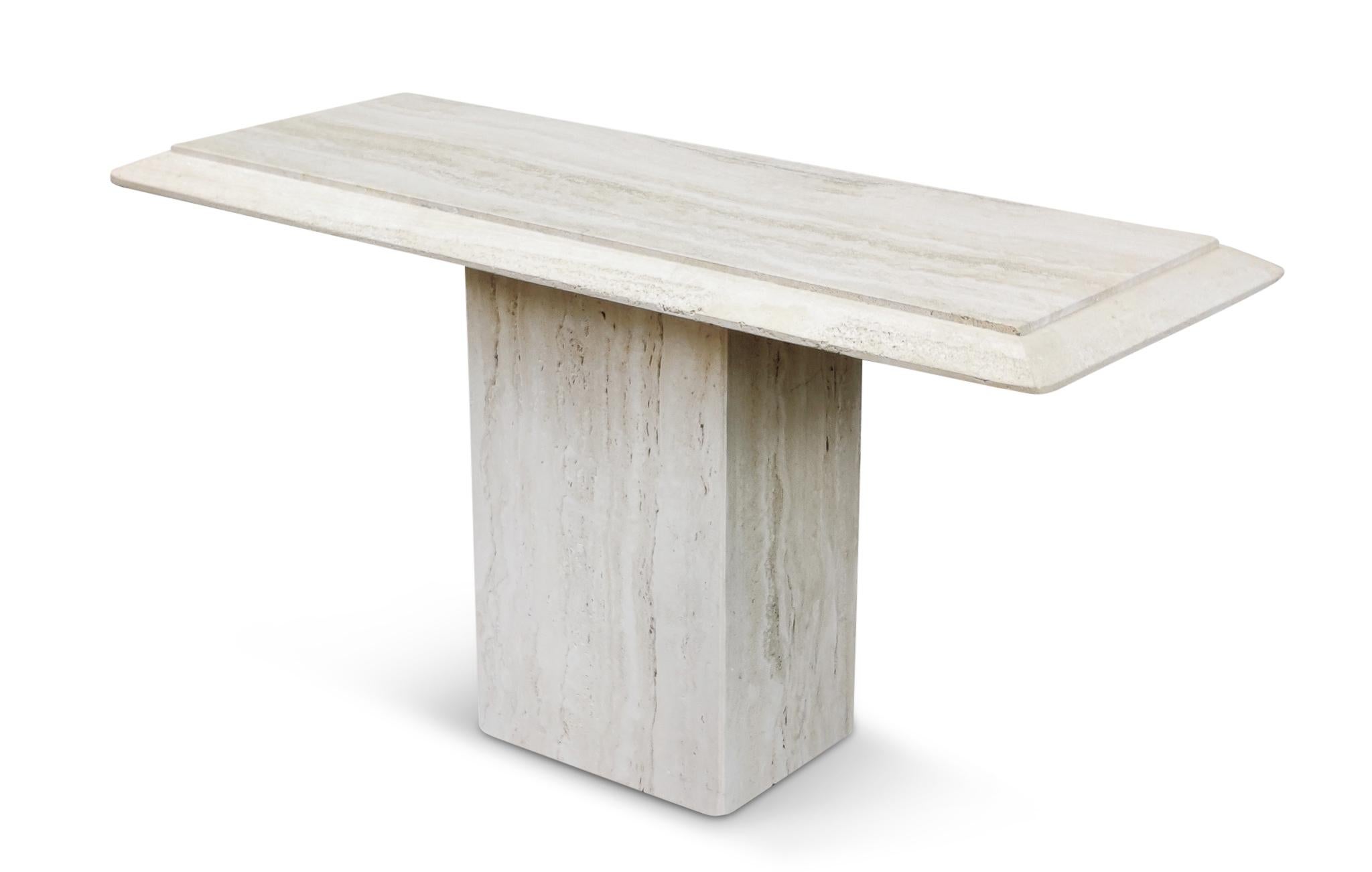 Poli Table basse, console, tables d'appoint en marbre travertin italien Stone International, Trio en vente