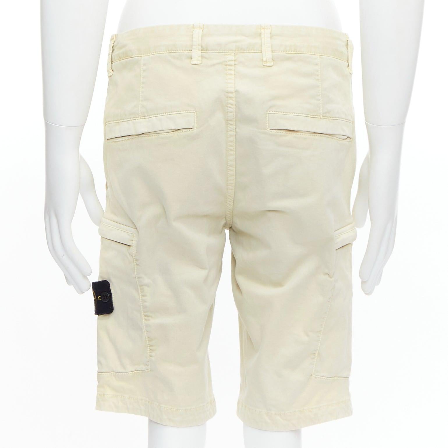 Short STONE ISLAND 2020 en coton mélangé lavé à la pierre avec logo patch 30