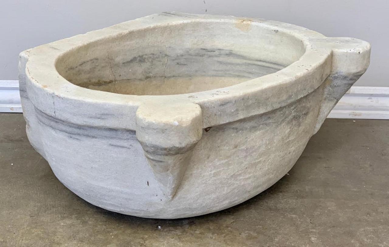 Vase/évier italien en pierre, vers 1900 en vente 1