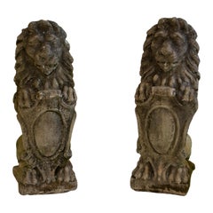 Stone Leon de France Statuary Verde Au Natural, Pair