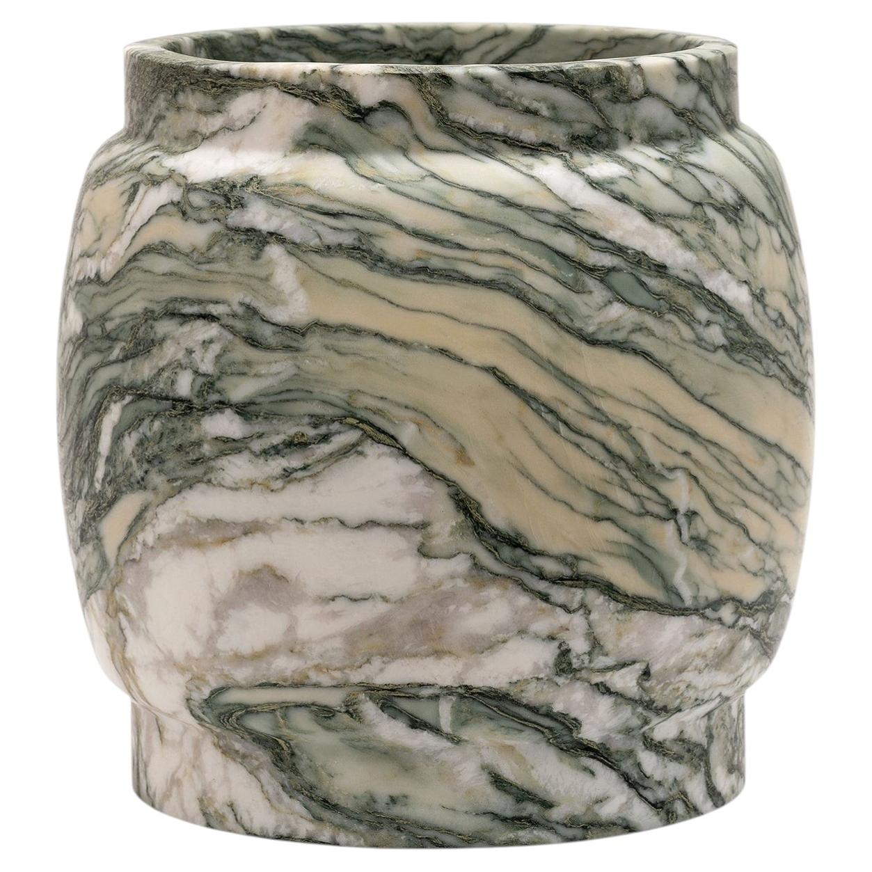Vaso in marmo verde “Stone Luana M” di Jacopo Simonetti