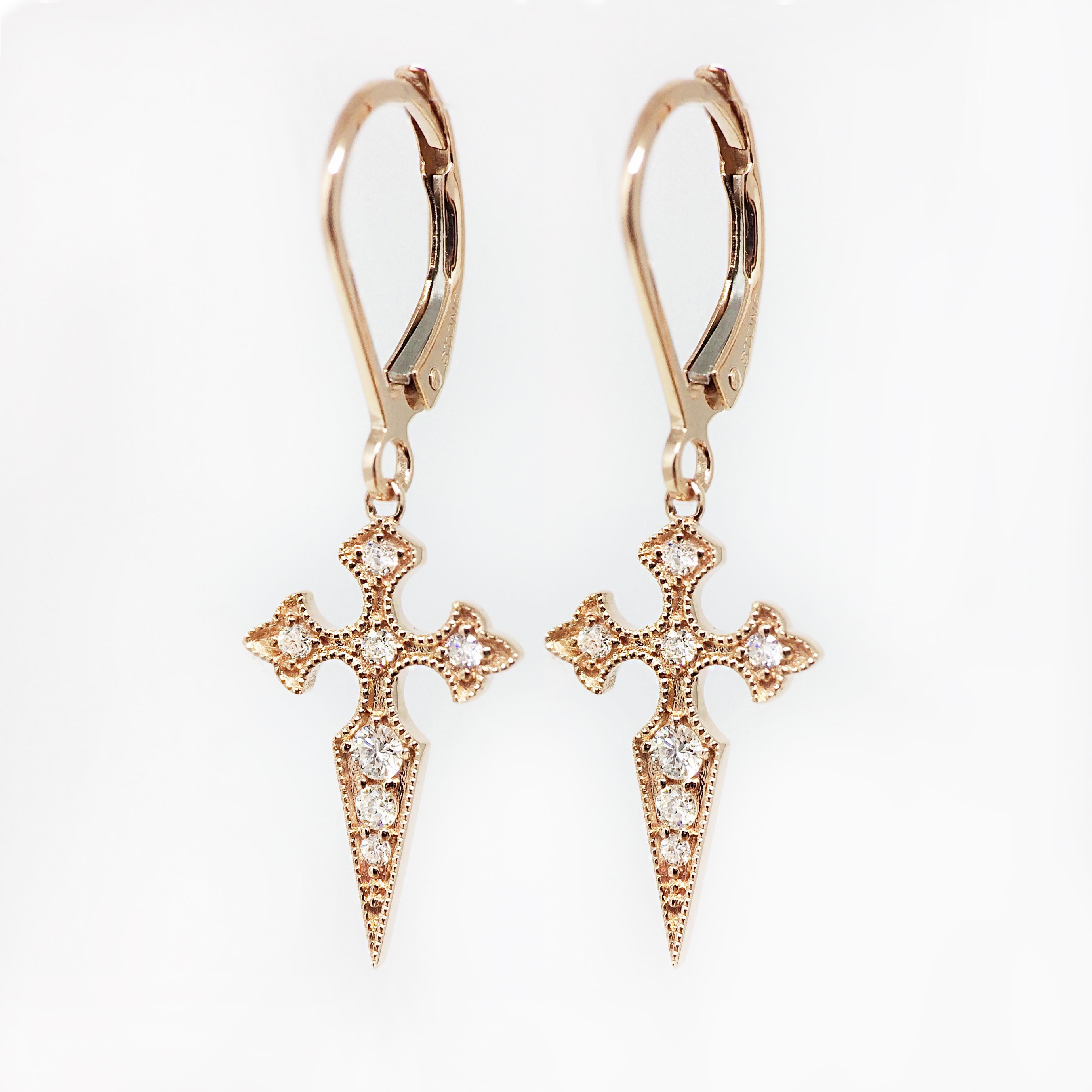 By Stone Paris

Dangle earrings
18-kt pink gold 2g
97 GVS white diamonds 0.21 ct
Dormeuse system - Length : 2.5 cm
Size of the pattern : 1 x 1.5 cm

This jewel is also available in pink gold, black gold, and yellow gold.
For more information please