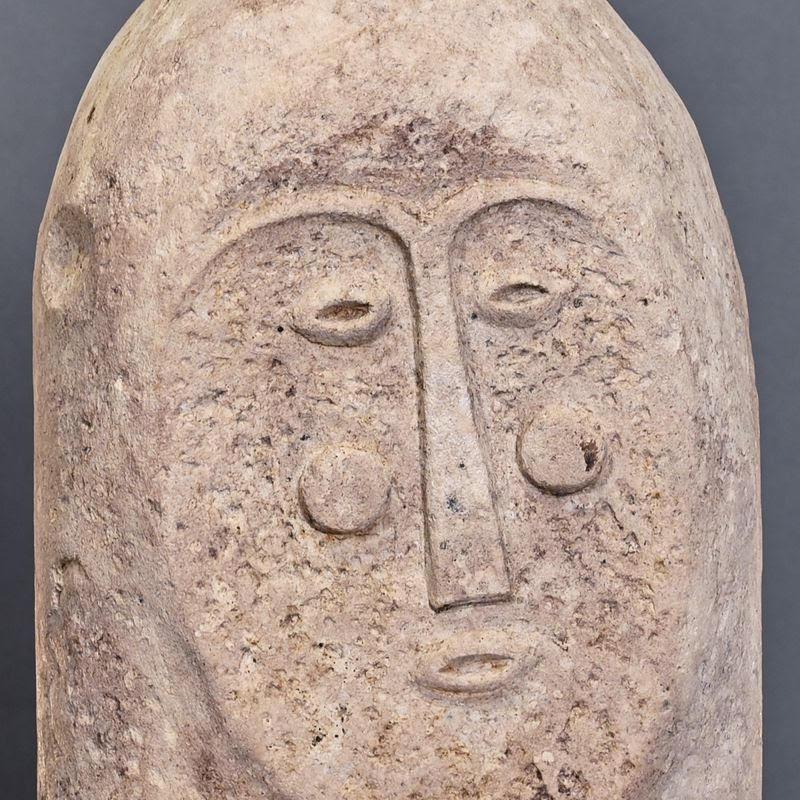 Francese Scultura in pietra, pietra scolpita, opere contemporanee. in vendita