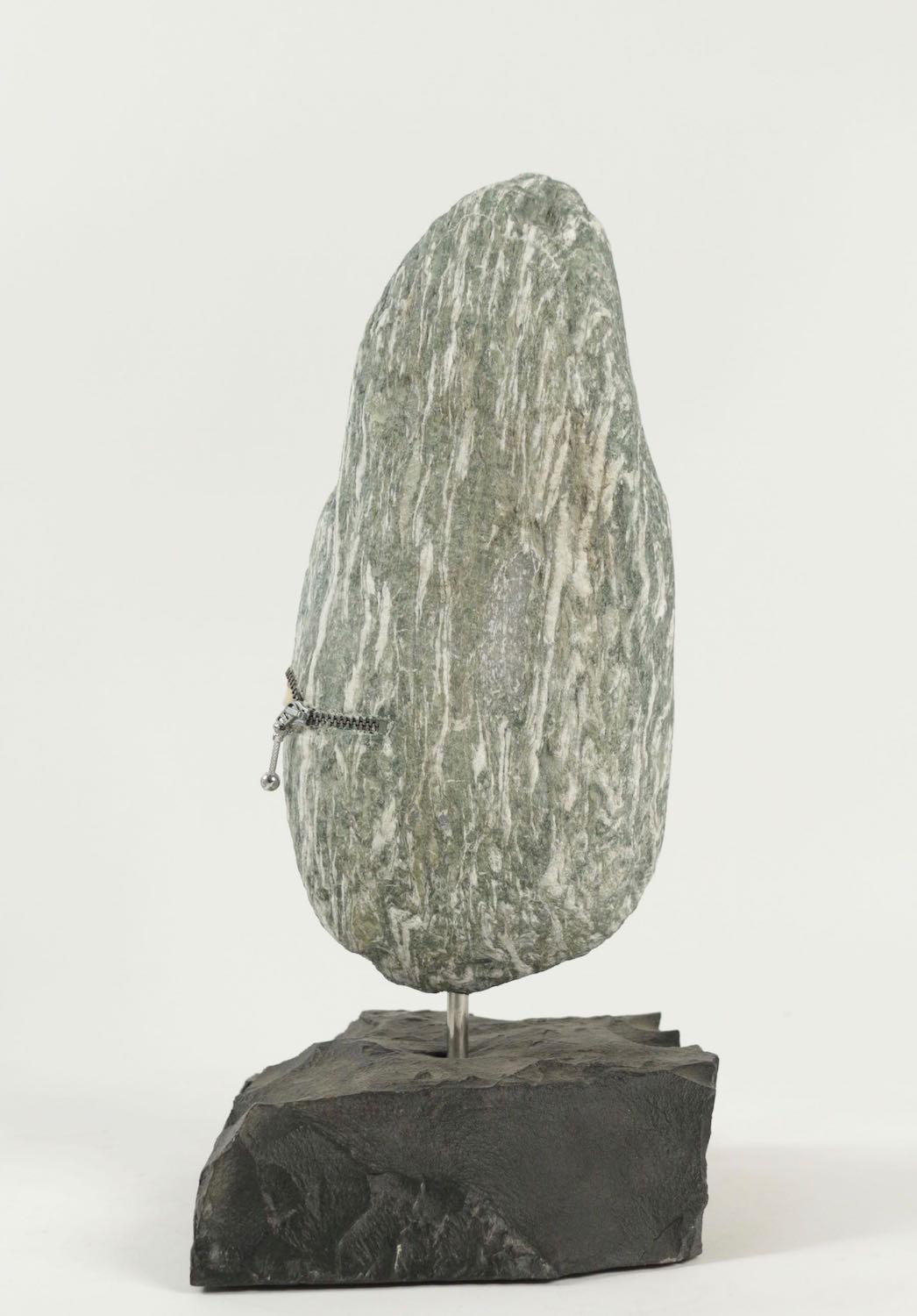 Stone Sculpture in Hirotoshi Itoh Style, Contemporary Work In Good Condition In Saint-Ouen, FR