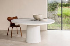 Table en pierre de Studio Loho