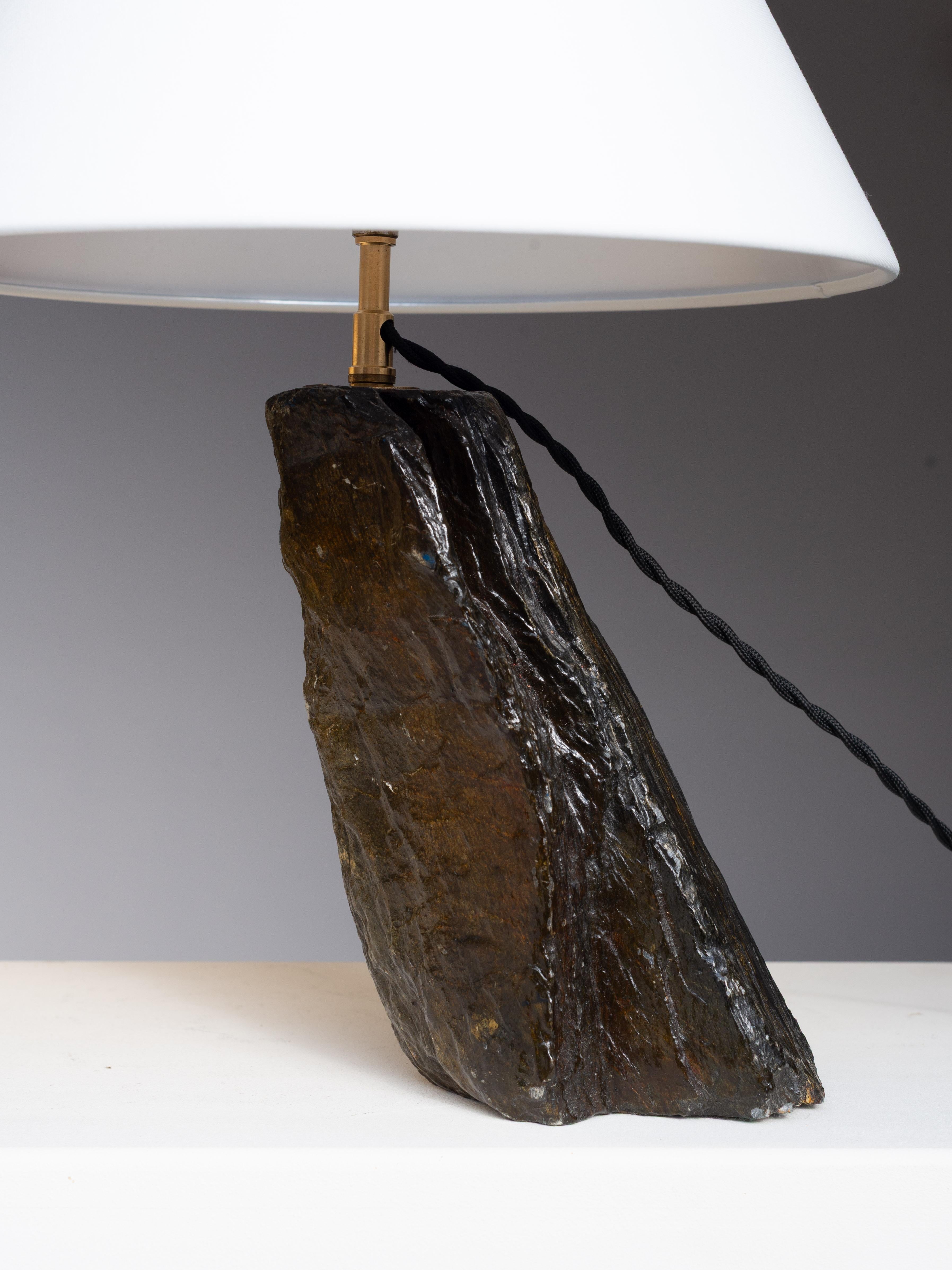 20ième siècle Stone Table Lamp - Art Deco Quartz Lamp - Jean Michel Frank Style - France 1940s en vente