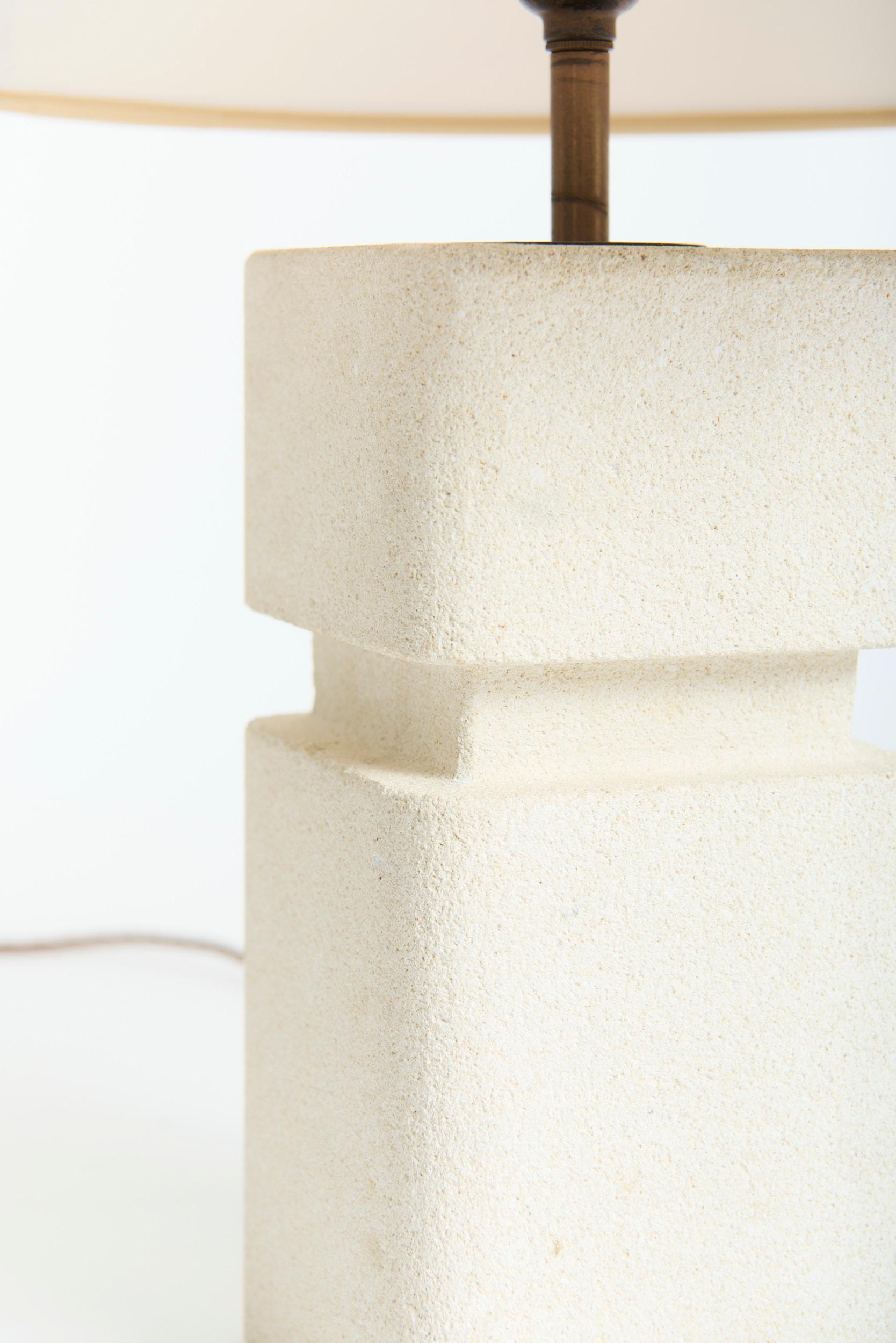 Stone Table Lamp In Good Condition For Sale In London, GB