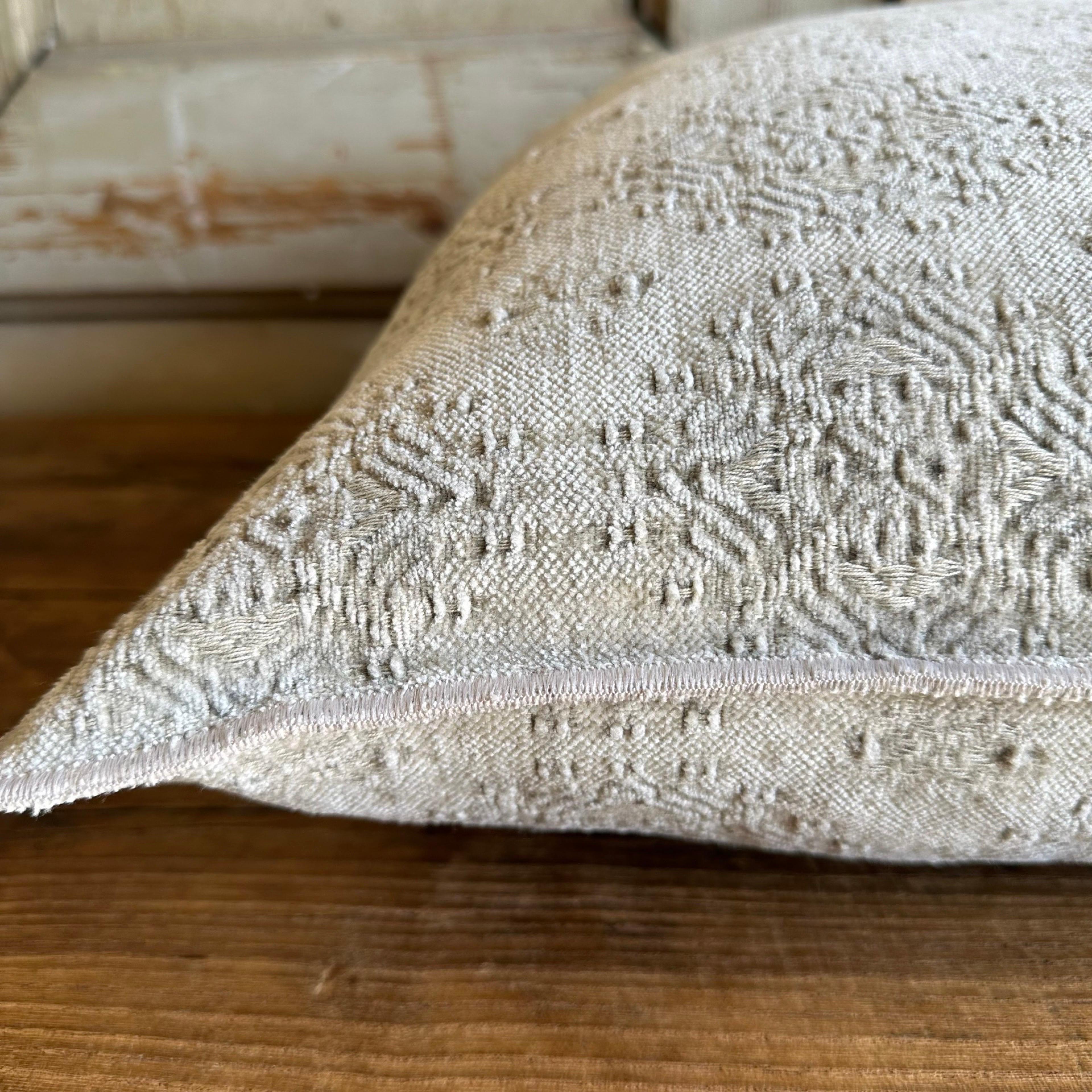 Chenille Stone Washed Jacquard French Accent Pillow, Ciment