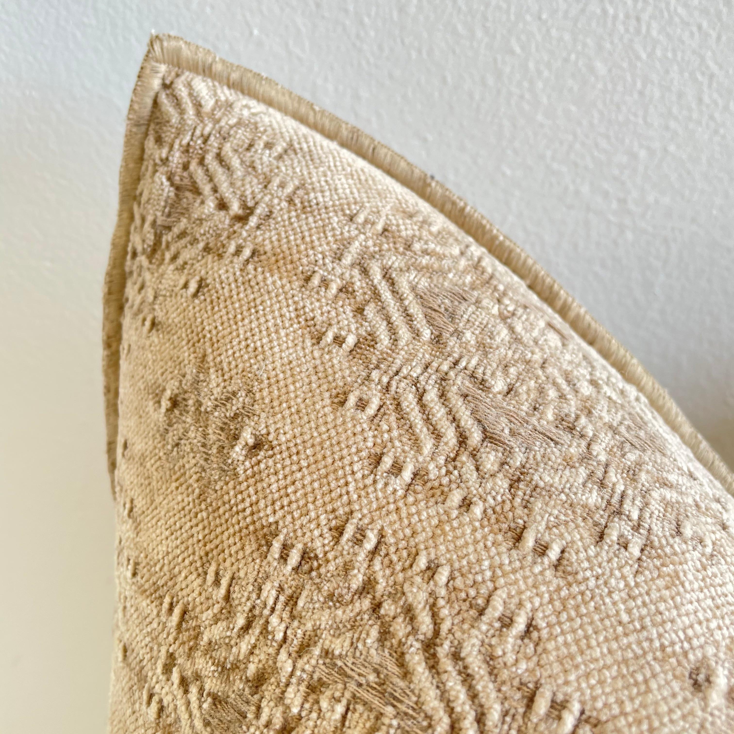 Stone Washed Jacquard French Accent Pillow In New Condition In Old Town Orange, CA