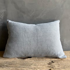 Almohada lumbar de lino lavado con inserto de plumón