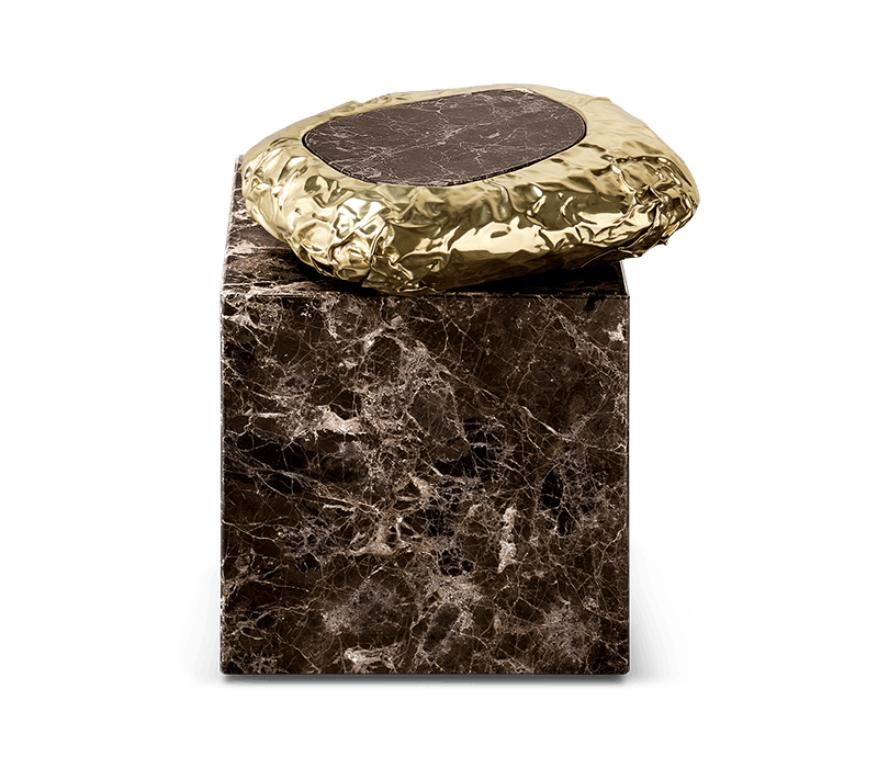 Modern Stonehenge Side Table in Marble and Hammered Brass by Boca do Lobo For Sale