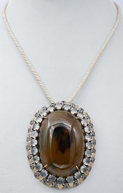 A Stone, Moonstones, Diamonds, Rose Gold and Silver Retrò Brooch/Pendant