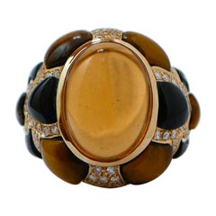 Stones, Diamonds, 14 Karat Yellow Gold Ring.