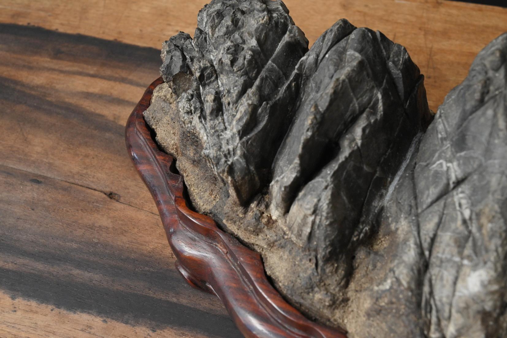 Pierres des érudits japonais 