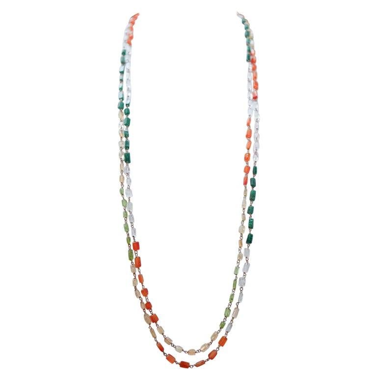 Semplice collana retrò in argento con pietre.
Questa collana è stata realizzata totalmente a mano da maestri orafi italiani ed è in perfette condizioni.
Pietre 43.30 gr
Peso totale 53.30 gr
RF  +GIE

Per qualsiasi informazione, sentiti libero di