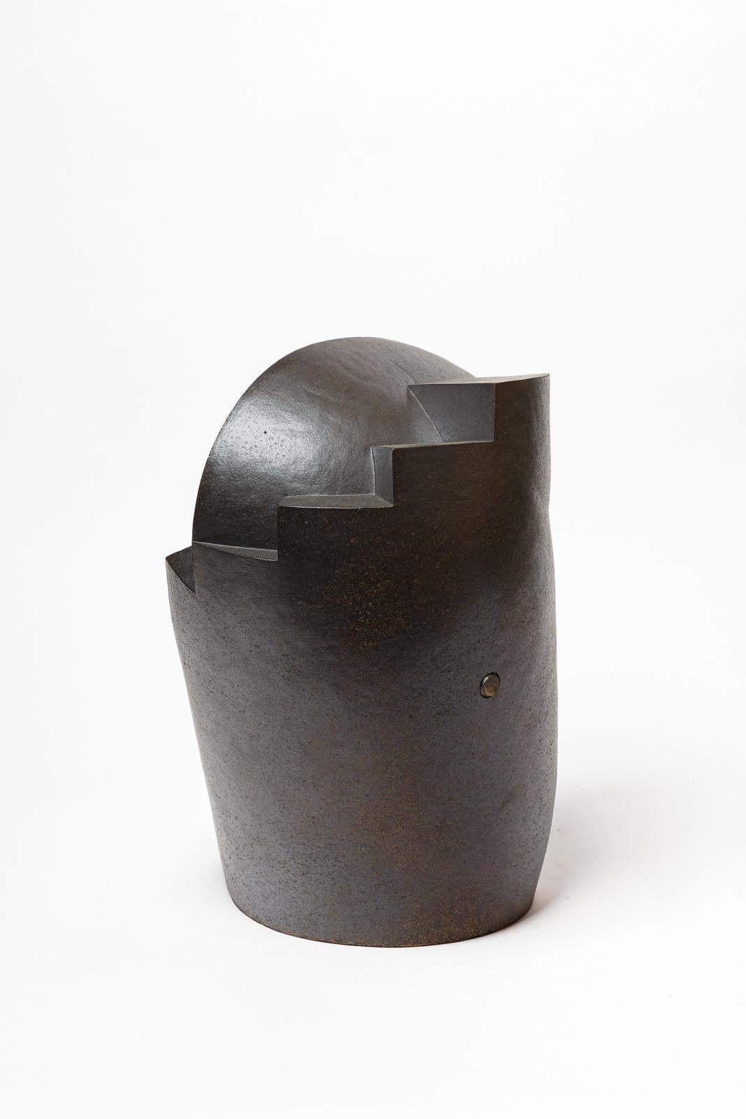 Sculpture en grès et oxydes intitulée 