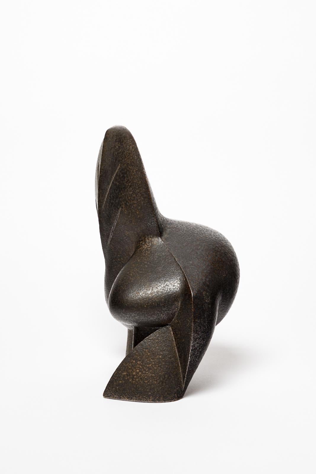 Skulptur aus Steingut und Oxiden 