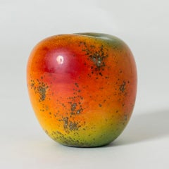 Sculpture de pommes en grès de Hans Hedberg