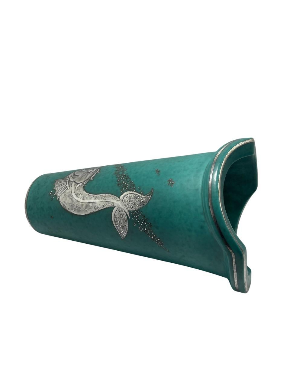 Wilhelm Kåge für Gustavsberg Argenta-Vase mit silbernem Meerestier-Motiv, Schweden im Zustand „Gut“ im Angebot in Stockholm, SE