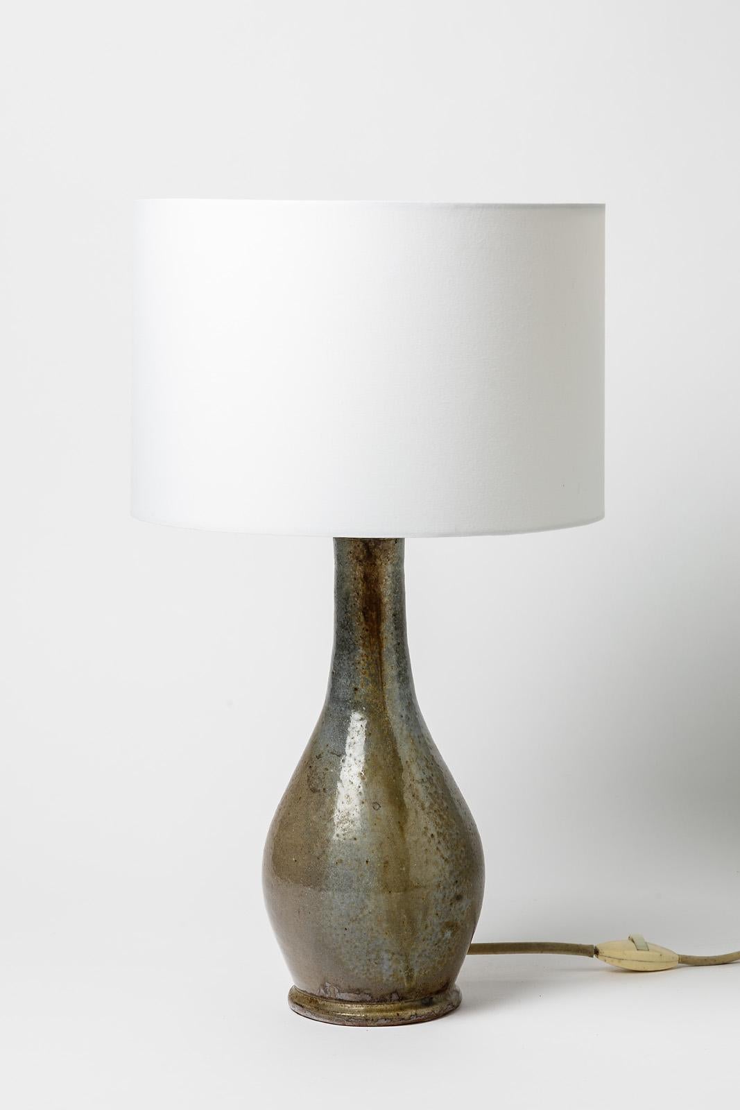20ième siècle Lampe de bureau en céramique Art déco en grès par P. Demeure, couleur grise en vente