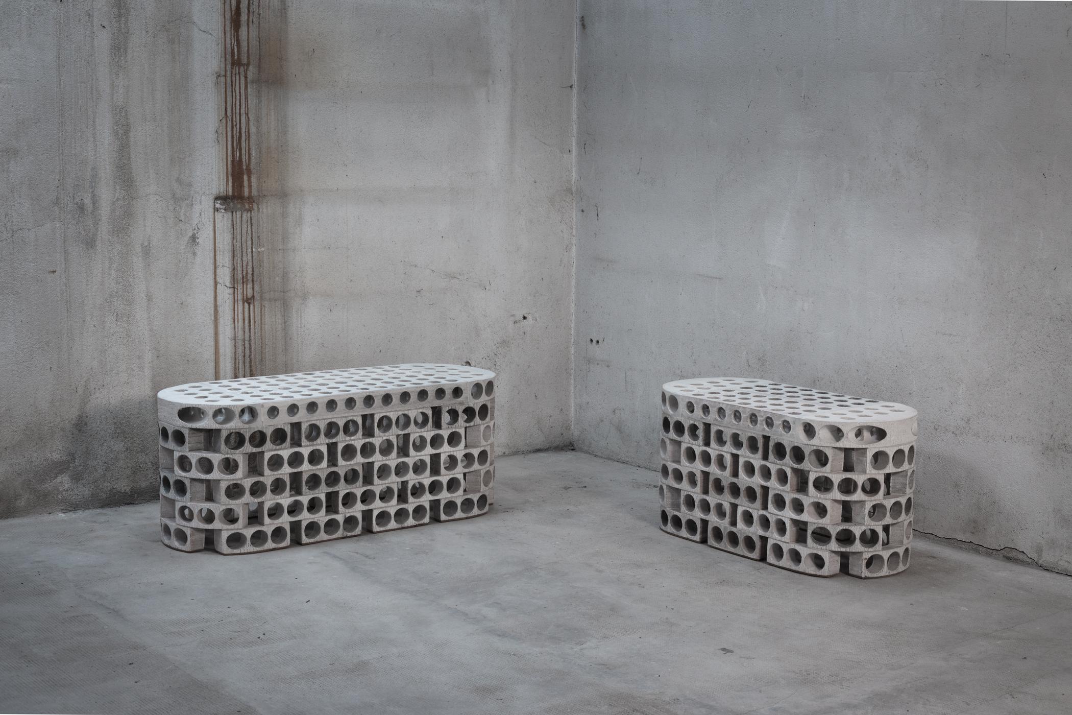 Céramique Banc ou table basse en grès de Maarten Stuer, 2021 en vente