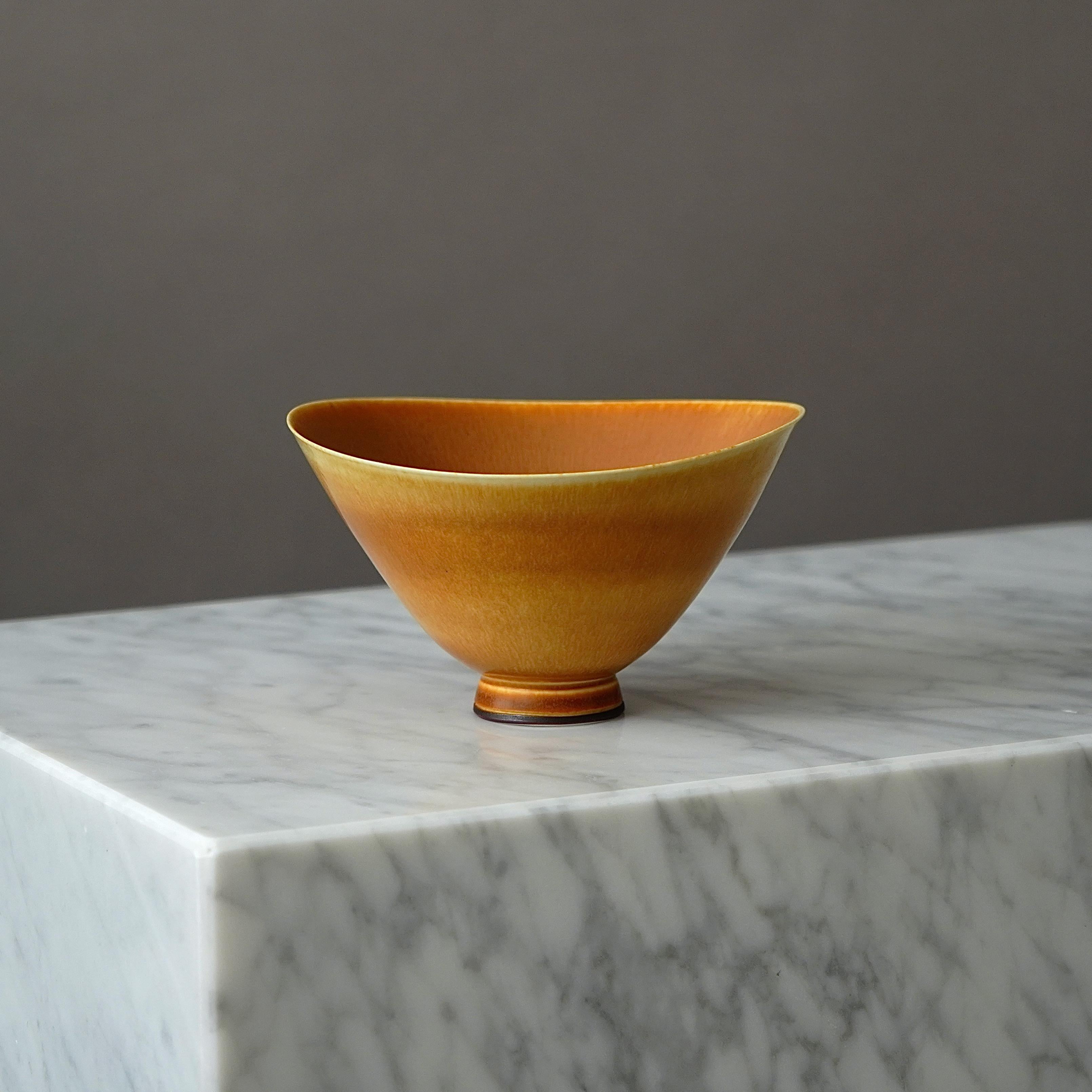 Ciotola in gres di Berndt Friberg per Gustavsberg Studio, Svezia, 1956 in vendita 1