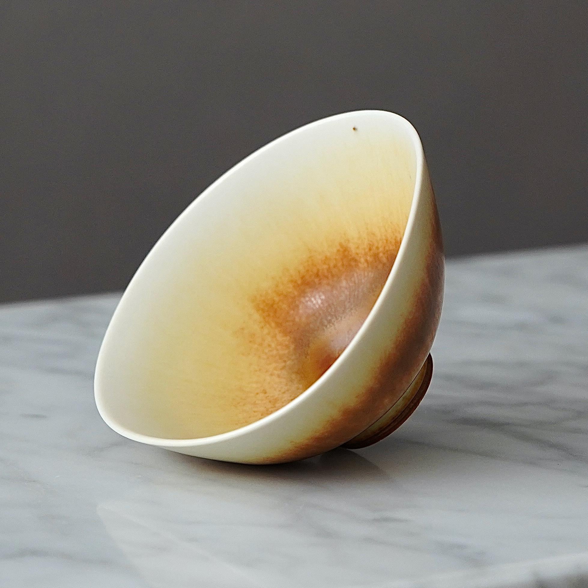 Ciotola in gres di Berndt Friberg per Gustavsberg Studio, Svezia, 1965 in vendita 4