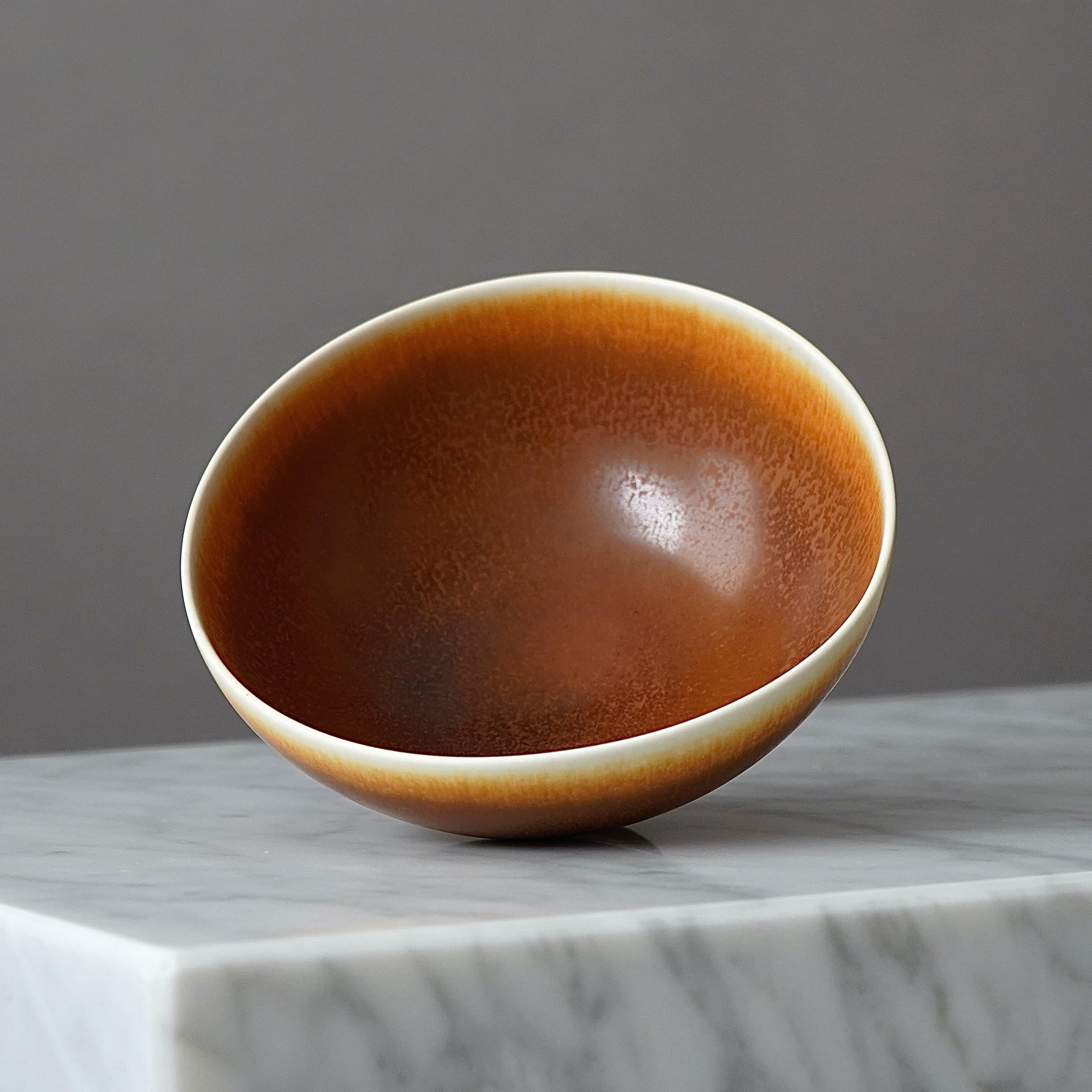 Ciotola in gres di Berndt Friberg per Gustavsberg Studio, Svezia, 1969 in vendita 2