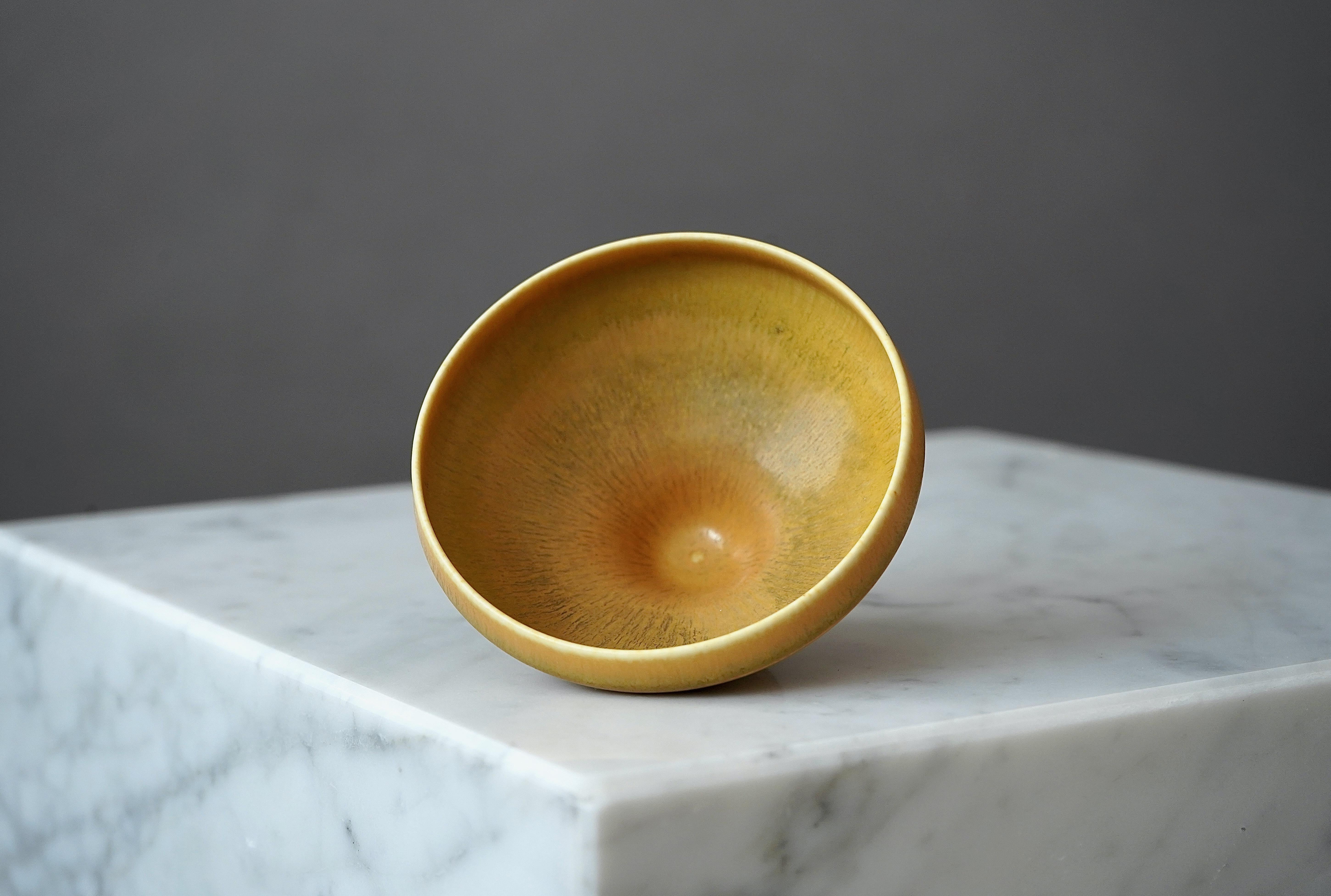 20th Century Stoneware Bowl by Berndt Friberg for Gustavsberg, Sweden, 1965 For Sale