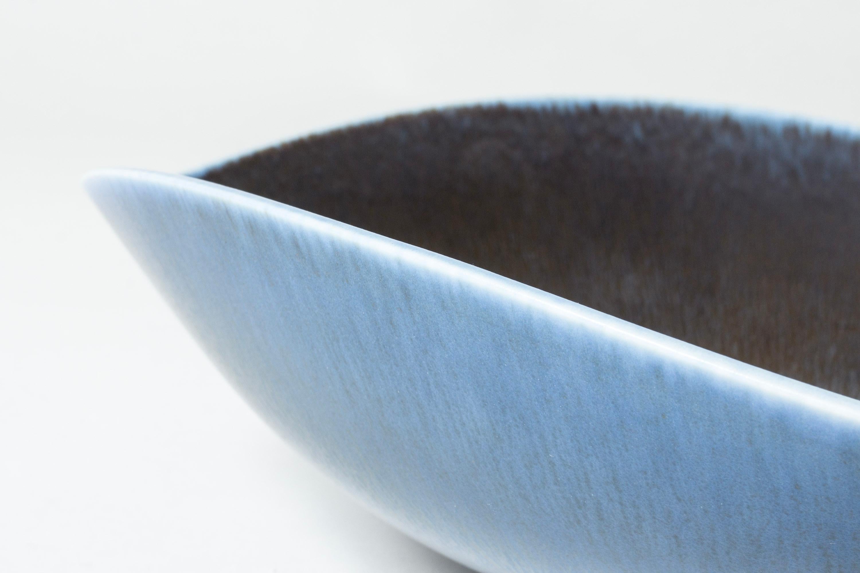 Mid-20th Century Stoneware bowl by Berndt Friberg, Gustavsberg, Sweden, 1950s
