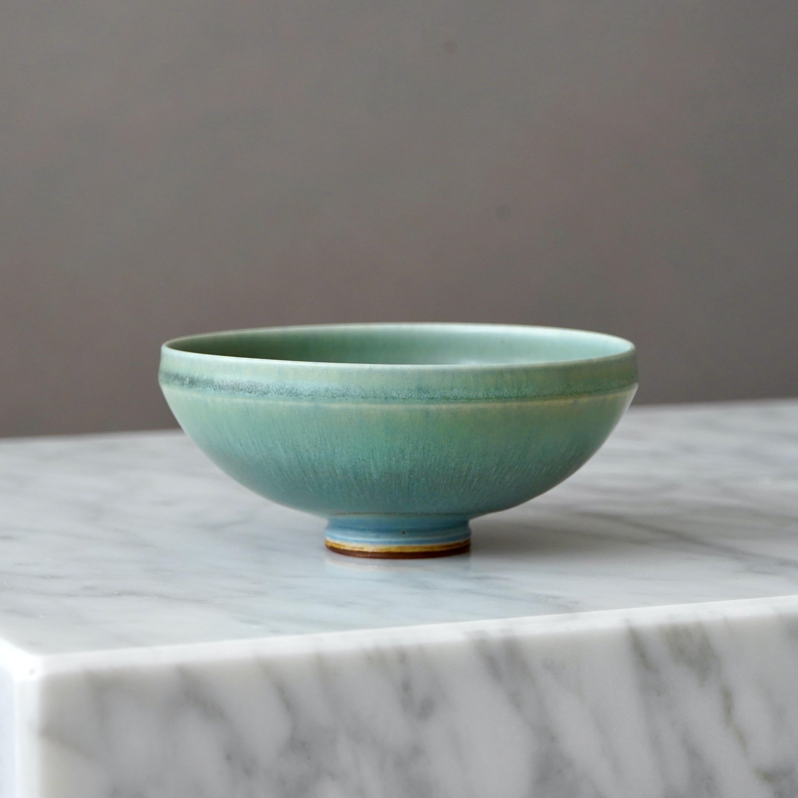 Swedish Stoneware Bowl by Berndt Friberg. Gustavsberg, Sweden, 1969. Green Blue Turquois For Sale