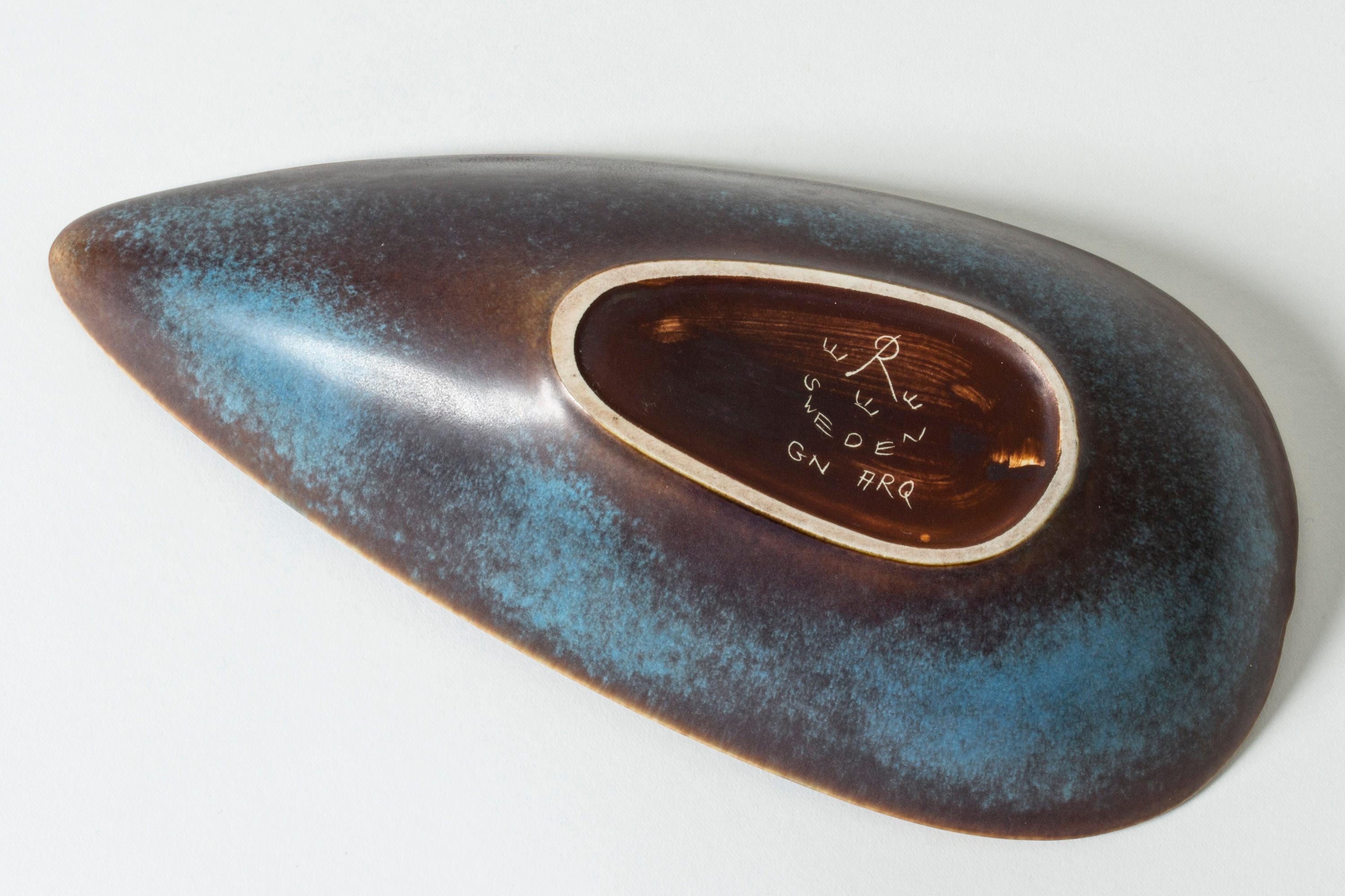 Mid-20th Century Stoneware bowl by Gunnar Nylund, Rörstrand, Sweden, 1940s For Sale