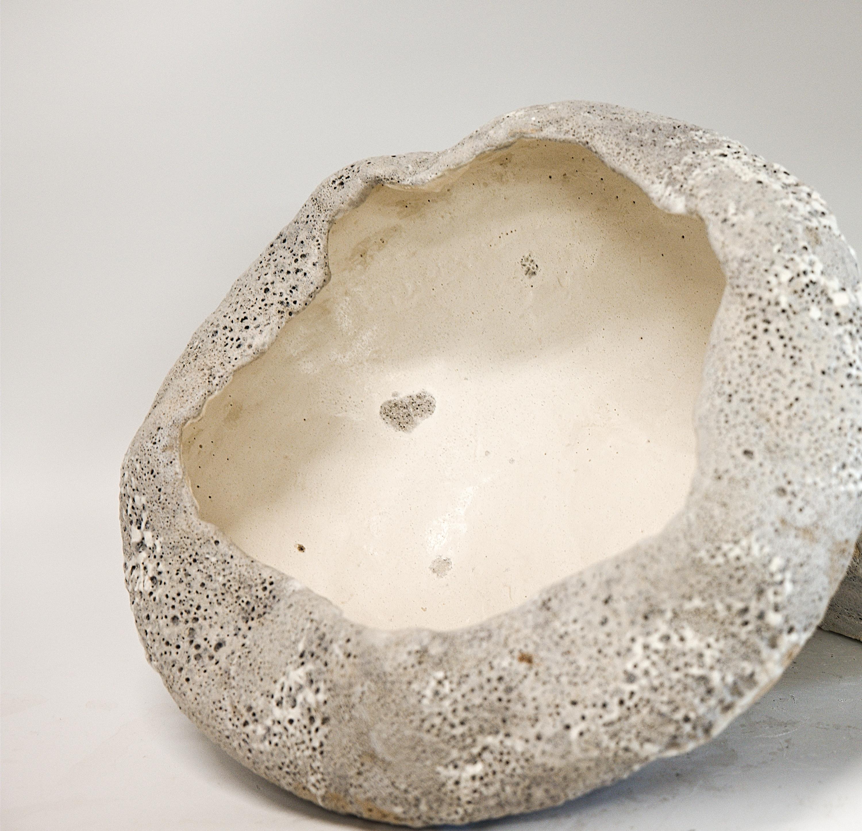 Fait main Stoneware  Bowl Lava Granite Textured- 16