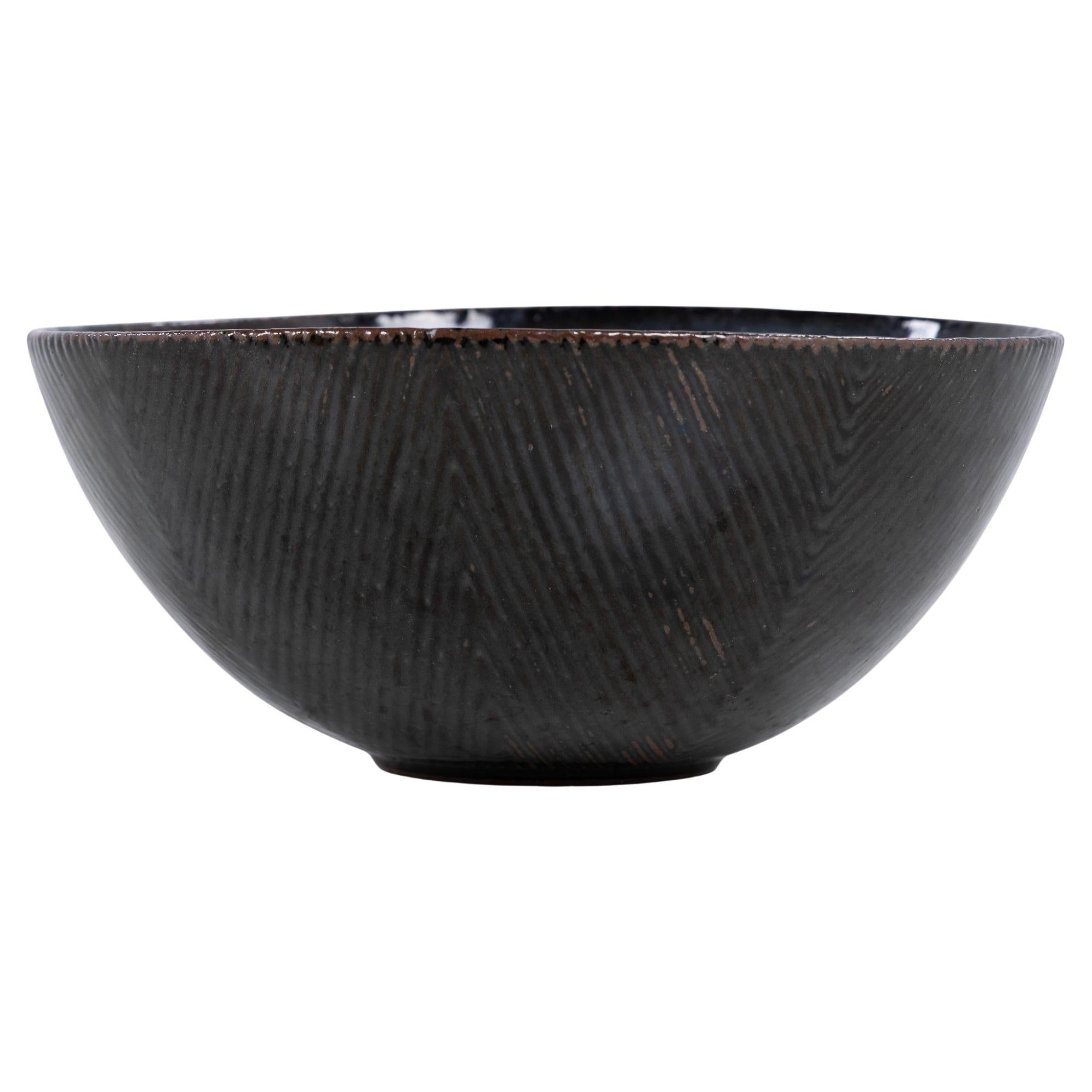 Stoneware bowl with 'butterfly wing' glaze by Axel Salto
