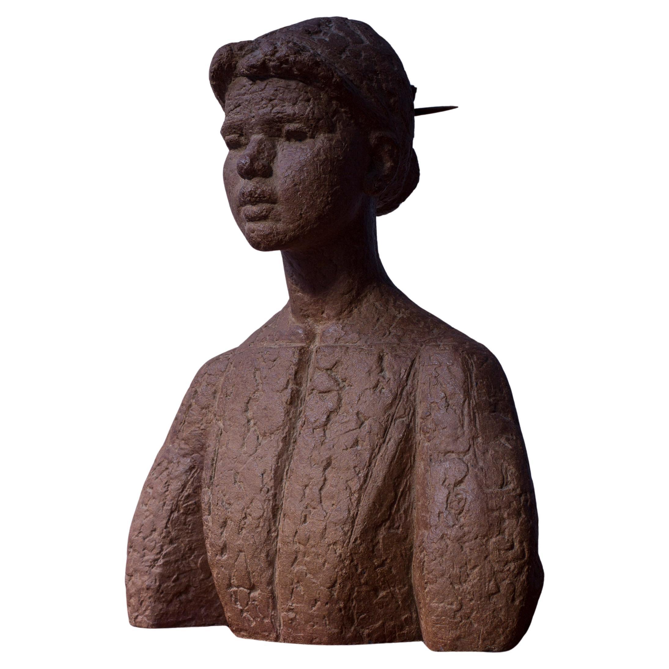 Stoneware bust by Liss Eriksson, Sweden, 1950s. Oak earring and hairpin For Sale